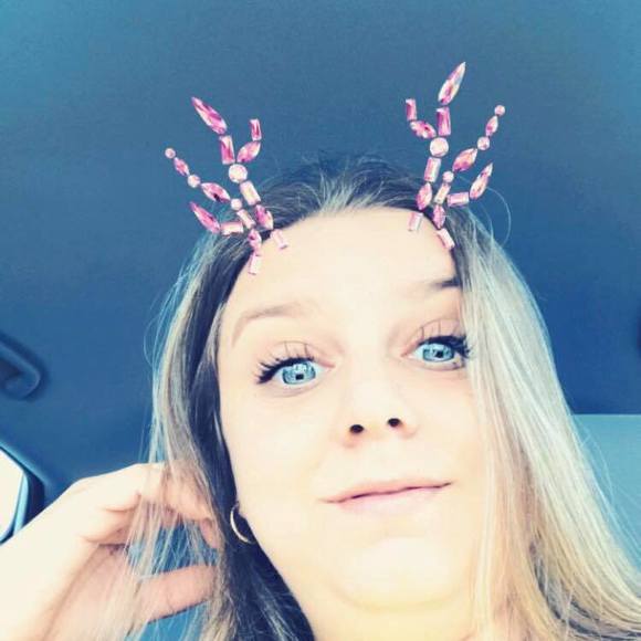 Meet your Posher, Shawna - Picture 1 of 1